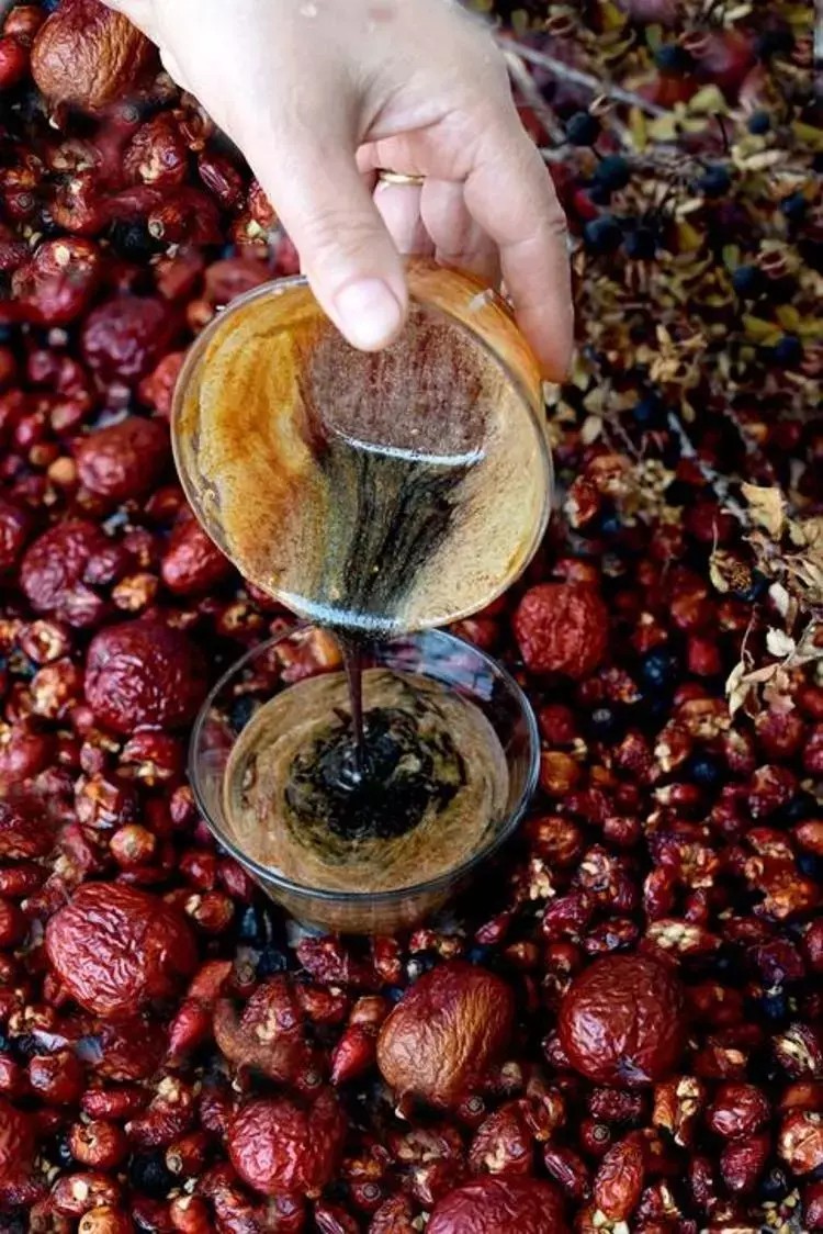 Foto - Bir kaşığı mucize gibi! Saniyeler içinde kana karışıyor, tansiyonu 12-8'e çakıyor