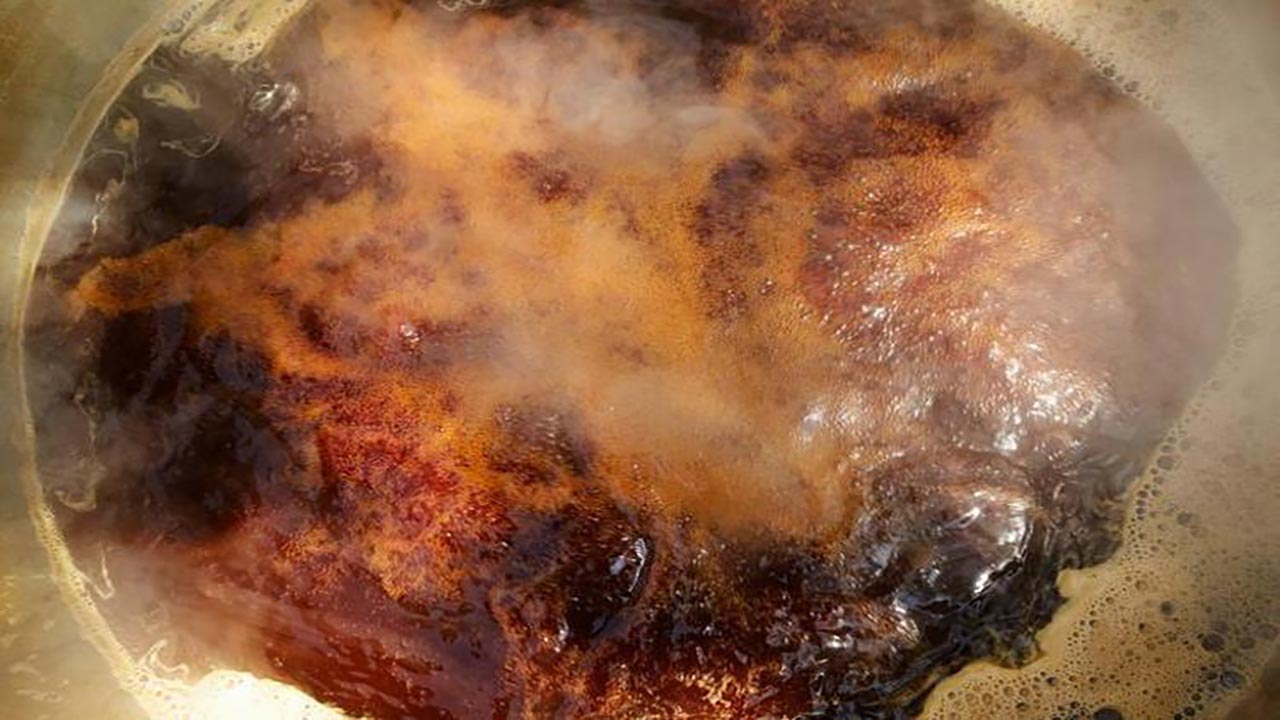 Foto - Bir kaşığı mucize gibi! Saniyeler içinde kana karışıyor, tansiyonu 12-8'e çakıyor