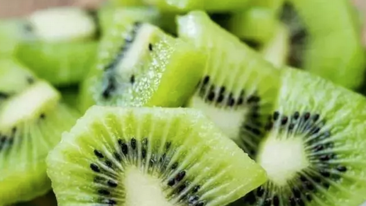 Foto - Bir kaşık tüketen günde 1 kutu kolajen içmiş kadar oluyor! Yaşlanmayı tarihe gömen besin: Hücreleri sıfırlıyor