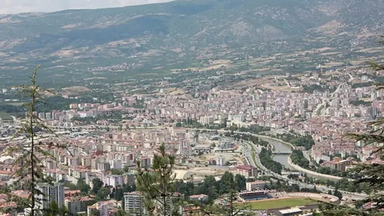 Foto - Bir kent hastalıktan kırılıyor: Valilik okulları tatil etti