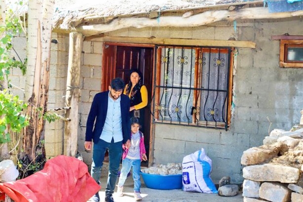 Foto - Bir kere de takdir edin be! Bu haberi kör gözünüze sokuyoruz