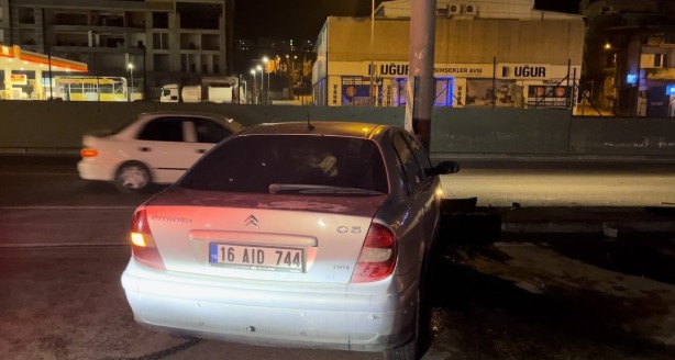 Foto - Bir kez daha şişede durduğu gibi durmadı! Alkol yüzünden direkten döndüler