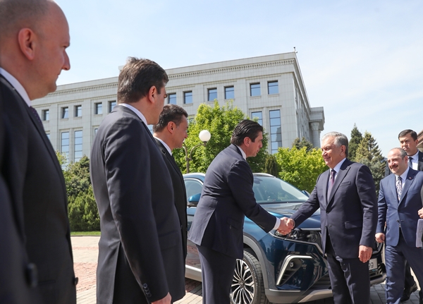 Foto - Bir lider daha TOGG'u teslim aldı... Cumhurbaşkanı Erdoğan'dan "hayırlı olsun" mesajı