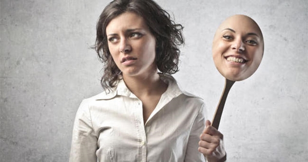 Foto - Bir neşeli bir üzgün mü oluyorsunuz? Bipolar bozukluk hastası olabilirsiniz!