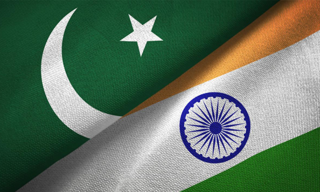 Foto - Bir o Erbakan’a bak, bir bu Erbakan’a bak! Oğlu babasını anlayamamış ki, millet anlasın. Ne acı!