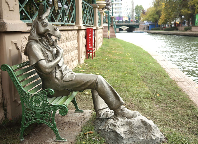 Foto - Bir o Erbakan’a bak, bir bu Erbakan’a bak! Oğlu babasını anlayamamış ki, millet anlasın. Ne acı!