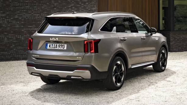 Foto - Bir otomobilden daha fazlası! Kia’nın efsane modeli yenilenen yüzüyle Türkiye’de! Konfor desen onda, teknoloji desen onda! 