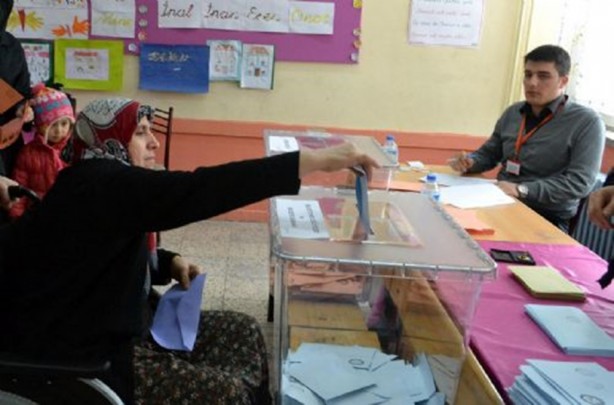 Foto - Bir oy bile çok önemli