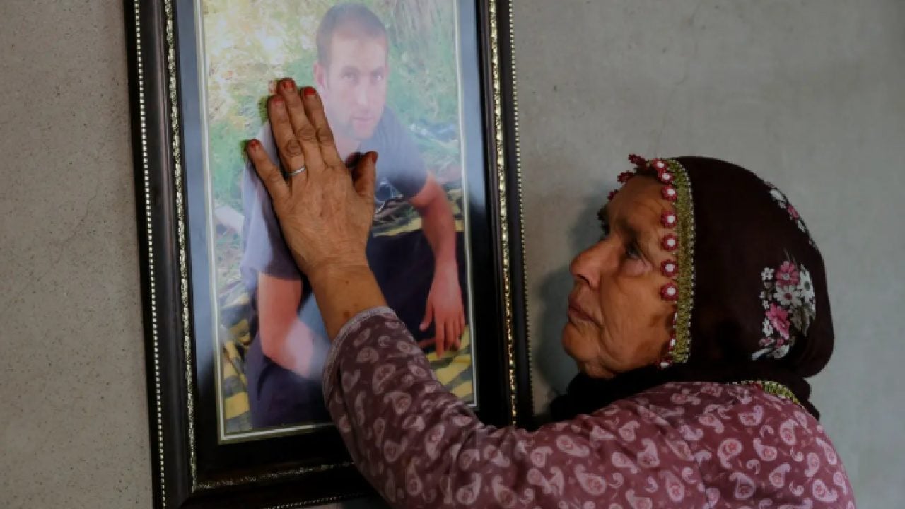 Foto - Bir saat diye çıkıp 14 senedir dönmedi! İki arkadaş sırra kadem bastı!