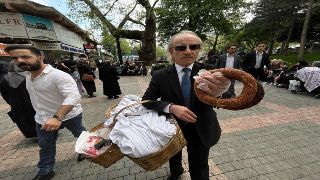 Foto - Bir şehir onu konuşuyor! 3 senedir hiç durmadı! Her gün çarşıları gezip...