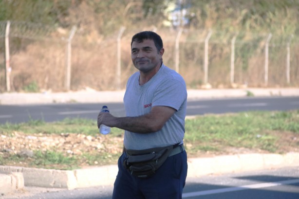 Foto - Bir şişe suyla insanların iş yorgunluğunu alıyor