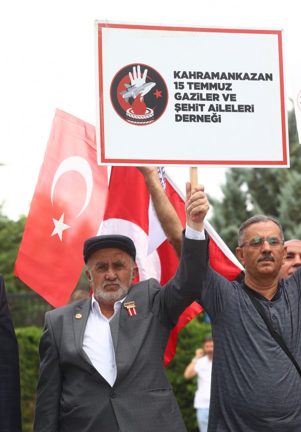Foto - Bir siyasi parti için bundan daha büyük ayıp yok! Gaziler ve şehit aileleri CHP'nin kapısına dayandı