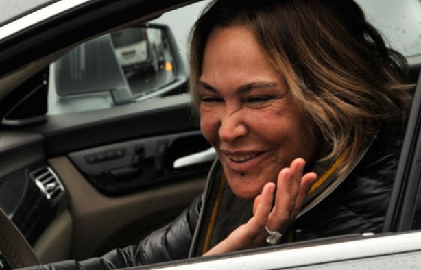 Foto - Bir tarafta açlık diğer tarafta şatafat! Seküler sosyete insanlık dışı düzene böyle hizmet ediyor