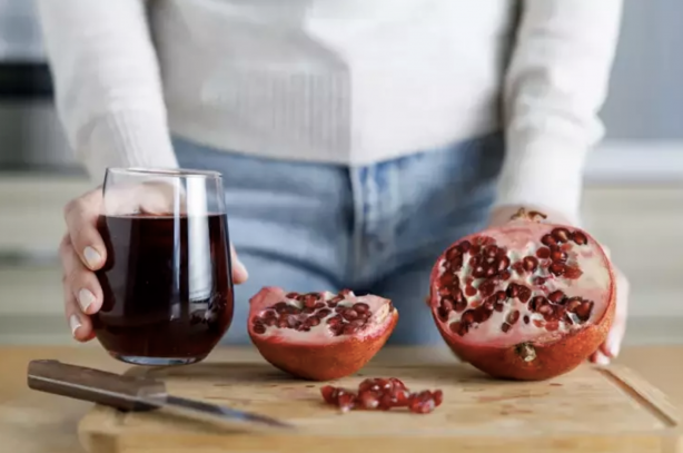 Foto - Bir tek ölüme çaresi yok! Kuran-ı Kerim'de adı birçok defa geçiyor! Bu meyve Türkiye'de pazarda, markette yerini aldı! 