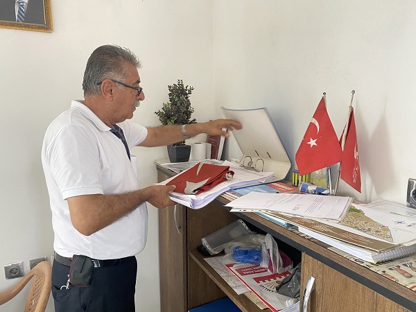 Foto - Bir telefonla muhtar oldu!