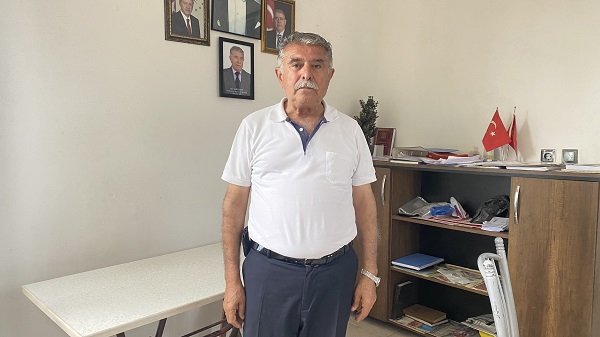 Foto - Bir telefonla muhtar oldu!