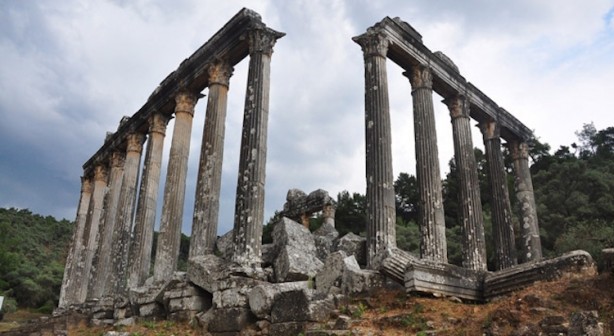 Foto - Bir testi dolusu 'denarius' ve 'cistophor' bulundu