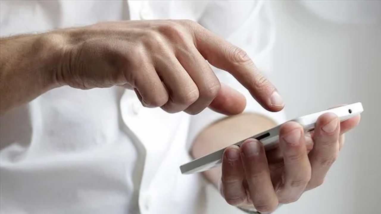 Foto - Bir tıkla hayatı alt üst oldu! Ev hanımı kadının 6 milyon TL'sini bakın nasıl çaldılar