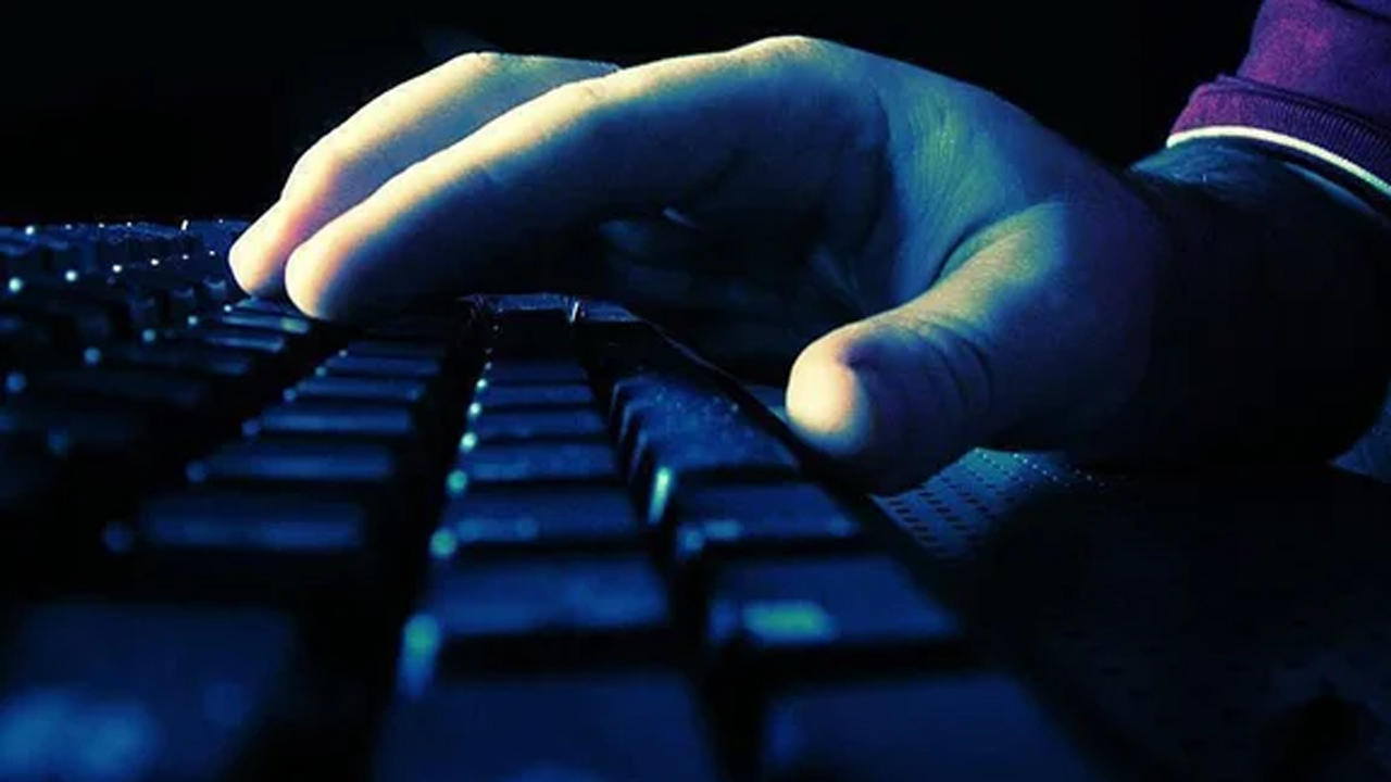 Foto - Bir tıkla hayatı alt üst oldu! Ev hanımı kadının 6 milyon TL'sini bakın nasıl çaldılar