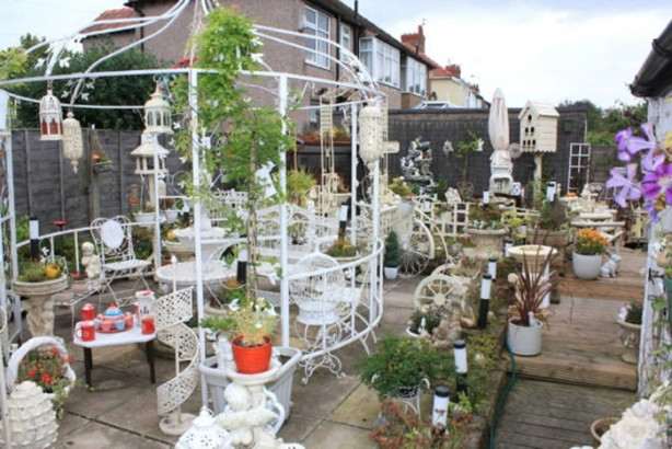 Foto - Bir türlü satılamıyor! Evin içini gören kaçıyor!