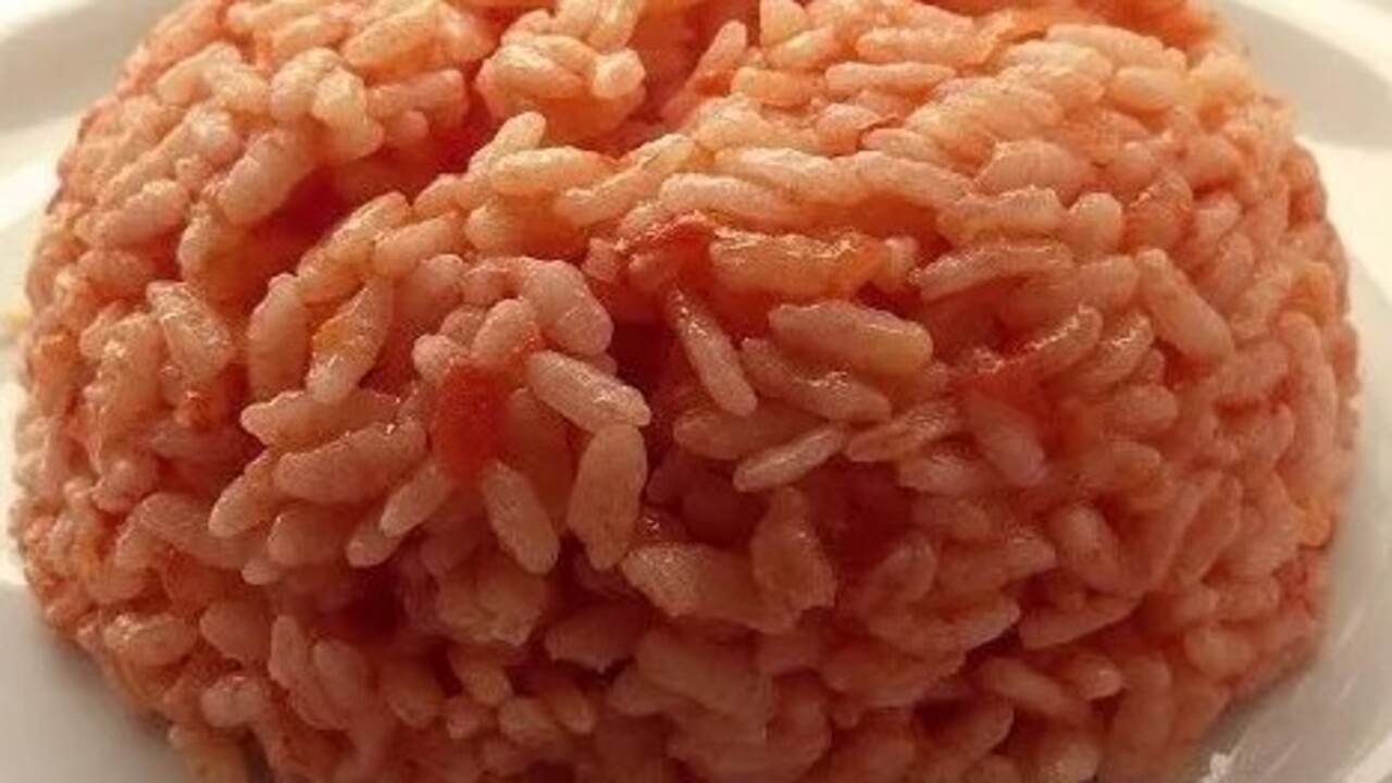Foto - Bir tutam eklemeniz yeterli! Tencereye yapışmayan pilav yapmanın yolu açıklandı
