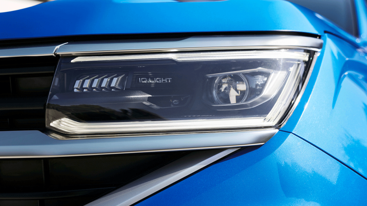 Foto - Bunu çok az kişi biliyor: Araç farlarını cam gibi yapan yöntem!