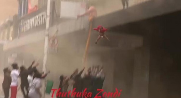 Foto - Bir ülke karıştı! ATM'ler patlatıldı, ordu sokaklara indi