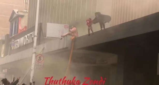 Foto - Bir ülke karıştı! ATM'ler patlatıldı, ordu sokaklara indi