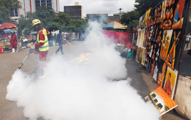 Foto - Bir ülkeyi ayağa kaldıran olay! Karantinadan toplu firar ettiler