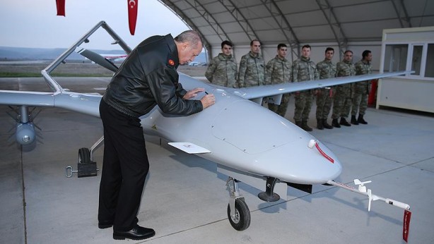 Foto - Bir ülkeyi Türkiye korkusu sardı! Halk korkudan sığınaklara kaçabilir: Erdoğan'ın drone ordusu var