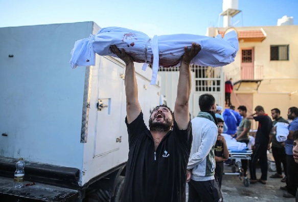 Foto - Bir yanda katliam bir yanda coştu! Dünyanın iki yüzü böyle görüntülendi