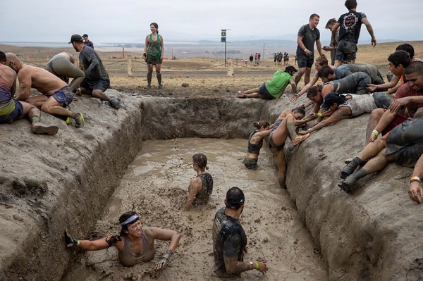 Foto - Bir yanda katliam bir yanda coştu! Dünyanın iki yüzü böyle görüntülendi