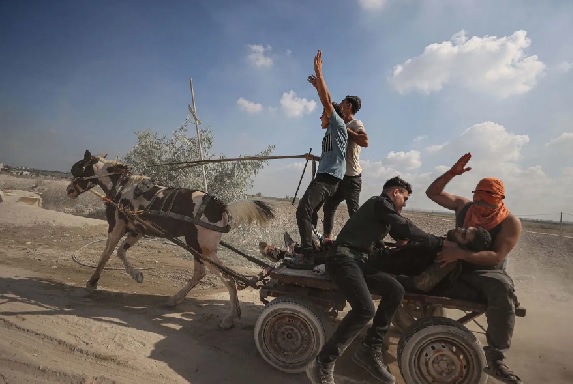Foto - Bir yanda katliam bir yanda coştu! Dünyanın iki yüzü böyle görüntülendi