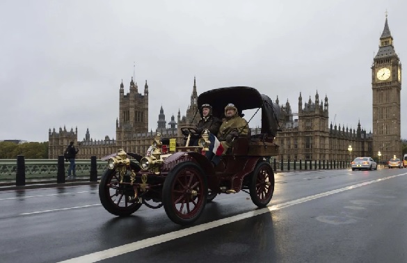 Foto - Bir yanda katliam bir yanda coştu! Dünyanın iki yüzü böyle görüntülendi