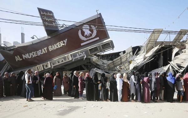 Foto - Bir yanda katliam bir yanda coştu! Dünyanın iki yüzü böyle görüntülendi