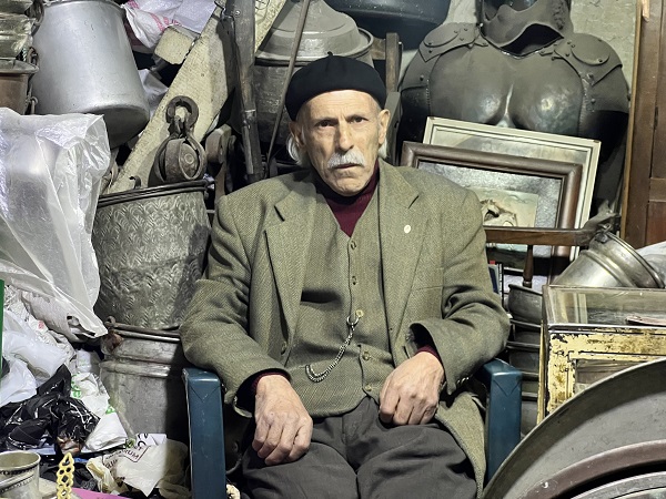 Bir zamanlar hepsinin sahibi vardı