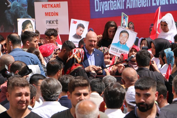Foto - Bir zamanlar vatandaşa kepenk kapatmışlardı! 4 yıl sonra HDP Diyarbakır binasının kepengi kapatıldı