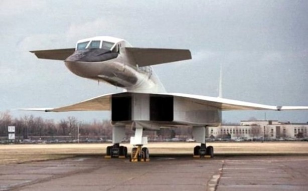 Foto - Sıra dışı tasarıma sahip 22 uçak