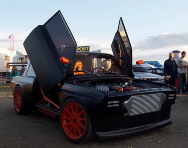 Foto - Birbirinden ilginç modifiye Murat 131'ler