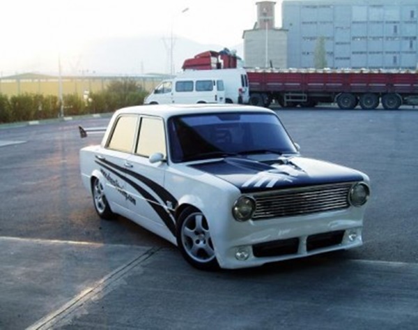 Foto - Birbirinden ilginç modifiye Murat 131'ler