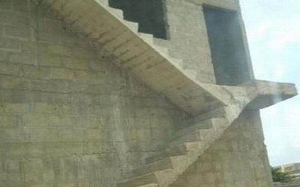 Foto - Birbirinden komik mühendislik hataları