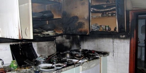 Foto - Birbirinden korkunç mutfak kazaları