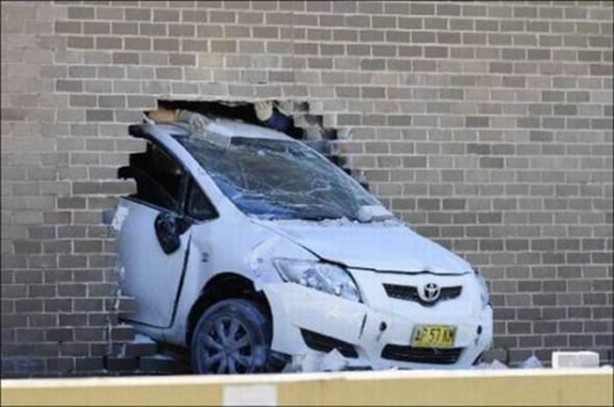 Foto - Birbirinden tuhaf park kazaları