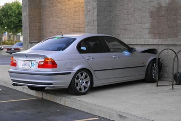 Foto - Birbirinden tuhaf park kazaları