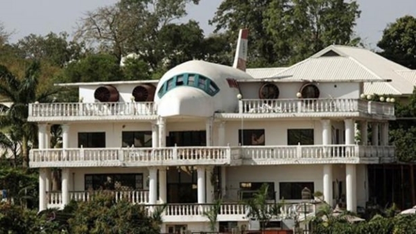 Foto - Birbirinden tuhaf yapılar