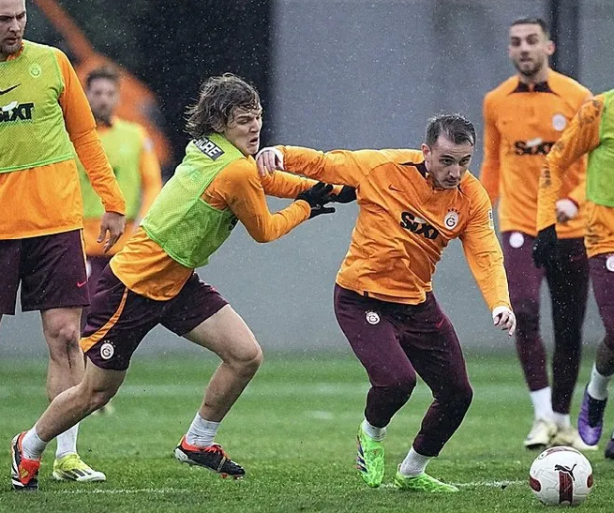 Foto - Birçok ülkenin almak için sıraya girdiği Manchester City'nin kapısına Cim-Bom dayandı! Duyan çıldıracak