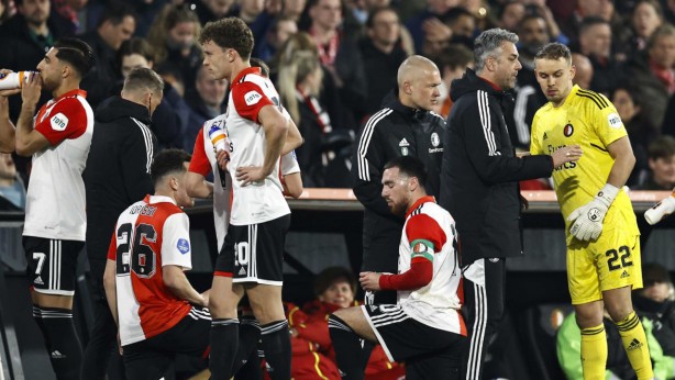 Foto - Biri bu edepsizi durdursun! Hollanda'nın yüzkarası...