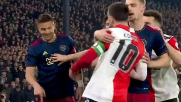 Foto - Biri bu edepsizi durdursun! Hollanda'nın yüzkarası...