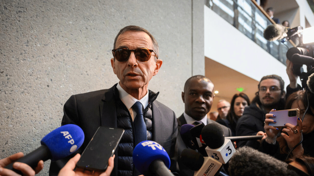 Foto - Biri şuna haddini bildirsin: Fransız bakandan küstah başörtüsü çağrısı!