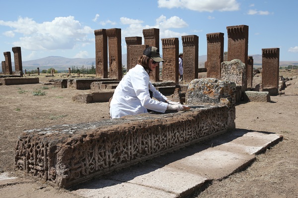 Foto - Birinci Dünya Savaşı'nda tahrip olmuştu! İşte tarihi mezarların son hali